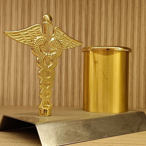 Golden Metal Doctor Logo and Pen Stand