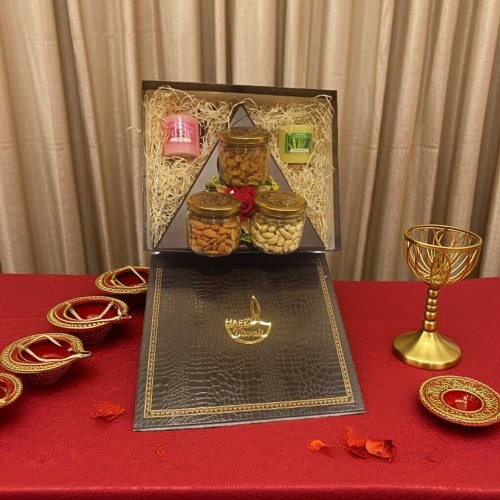 Giftous Diwali Gift Set