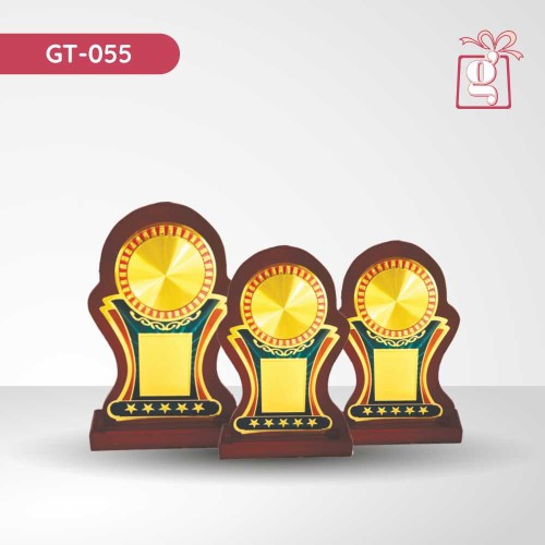 Wooden Trophy 055