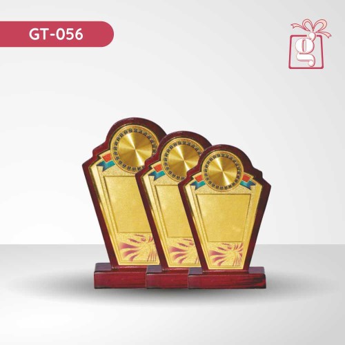 Wooden Trophy 056