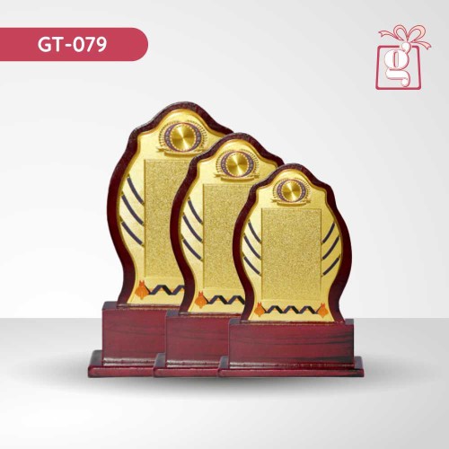 Wooden Trophy 079