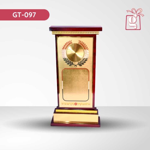 Wooden Trophy 097