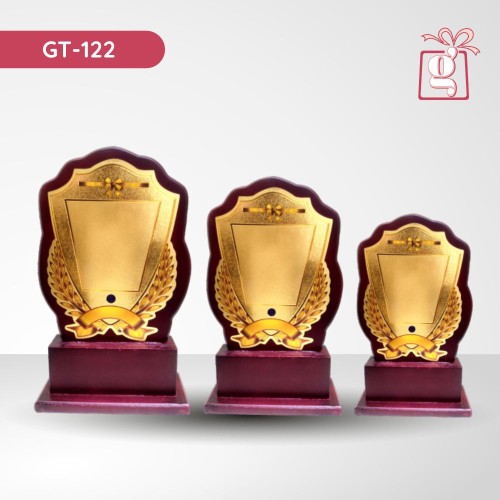 Wooden Trophy 122
