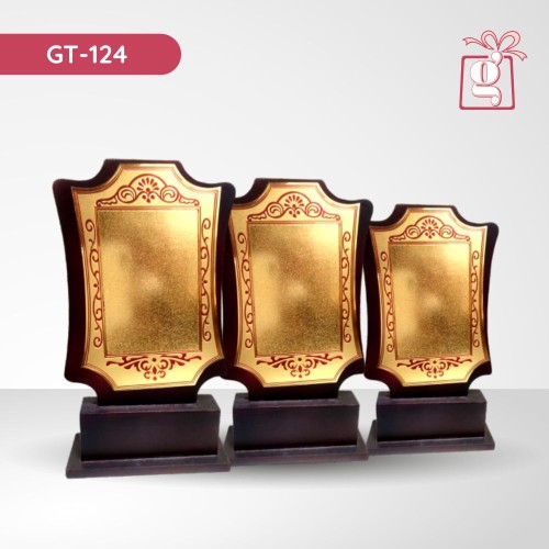 Wooden Trophy 124